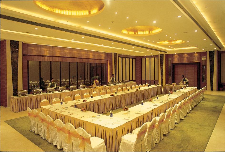 Nirvana Luxury Hotel L Ludhiana Exterior foto
