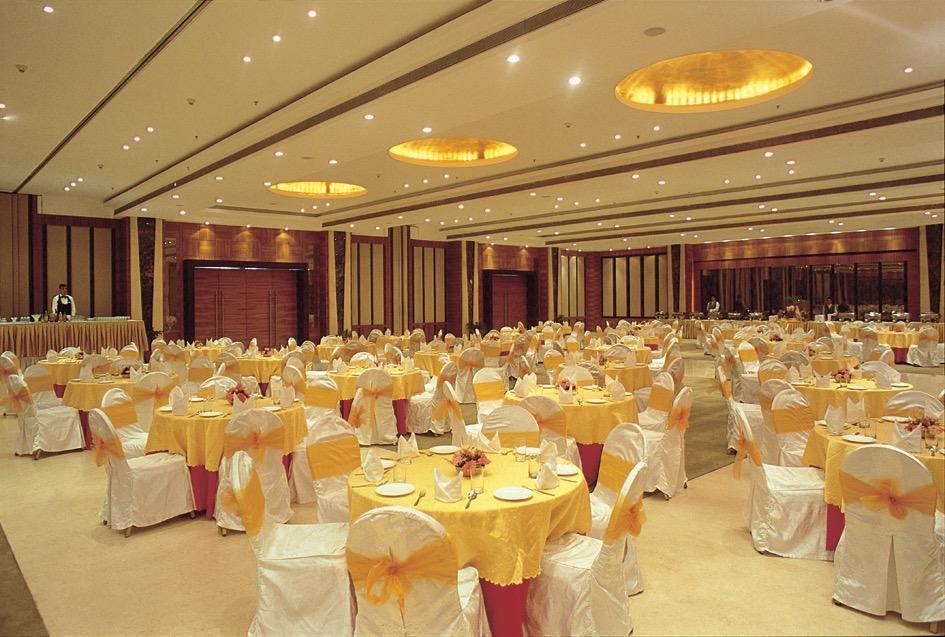 Nirvana Luxury Hotel L Ludhiana Exterior foto